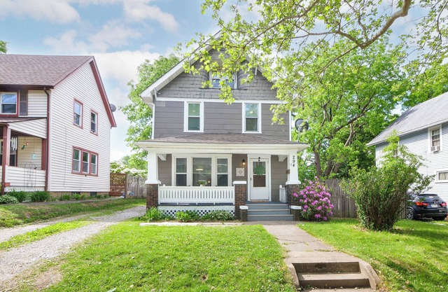 Charming 4BR Retreat w/Loft