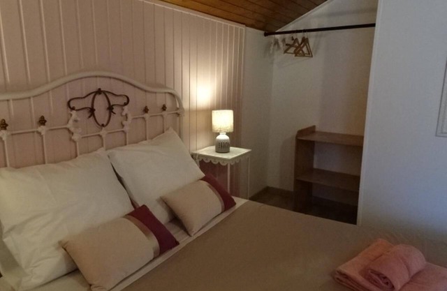 Charming B&B for a sunny getaway with seasonal pool