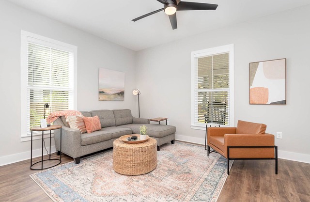 Charming Condo in heart of DT Fuquay Varina