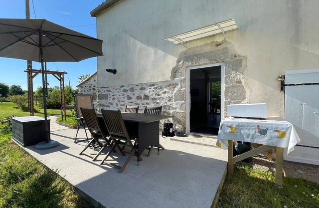 Charming Cottage in Beaufou with Private Terrace