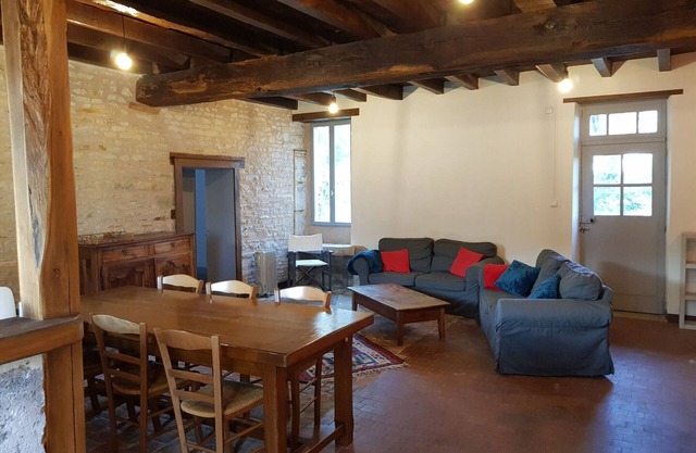 Charming Countryside Cottage with Terrace, Garden & All-Inclusive Amenities