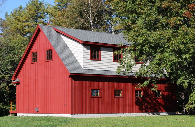 Charming Dog Friendly MidCoast Maine Coach House - Great WiFi, Clean & Cozy