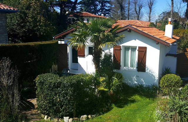 Charming little furnished house/Anglet -Aguiléra
