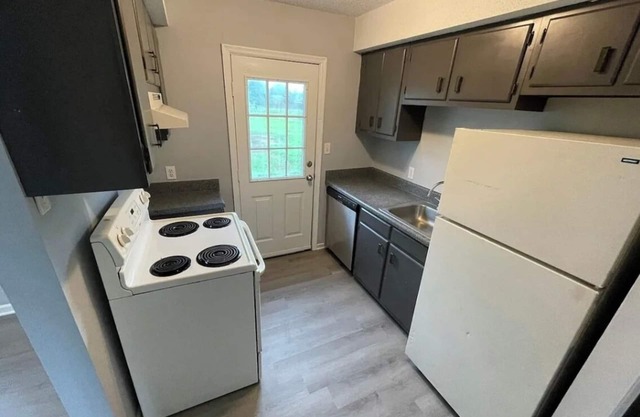 Charming peaceful 2-bedroom with AC, WiFi in serene Moore edge of spartanburg