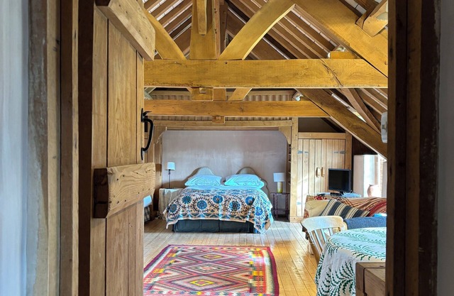 Charming, rustic self-contained Farmhouse Annexe near Oxford