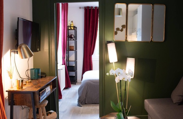Charming renovated apartment Petit Andelys