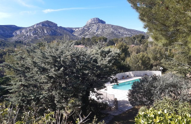 Charming Villa - With a pool and stunning view