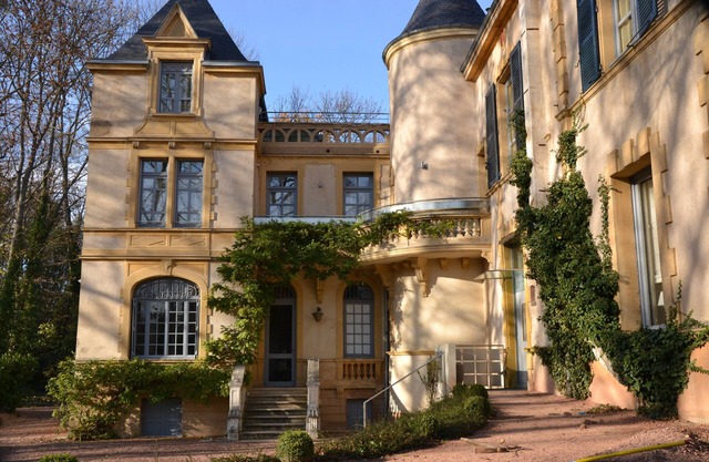Chateau De Champlong