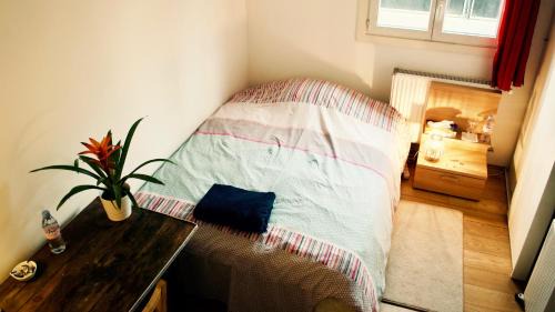 Chbre 2 pers, sdb privée, repas et Taxi CDG Extra
