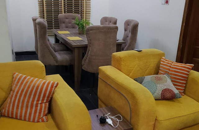 CHEERFUL 3 BR TERRACE Duplex . Free WiFi, Ac , Fully Furnished