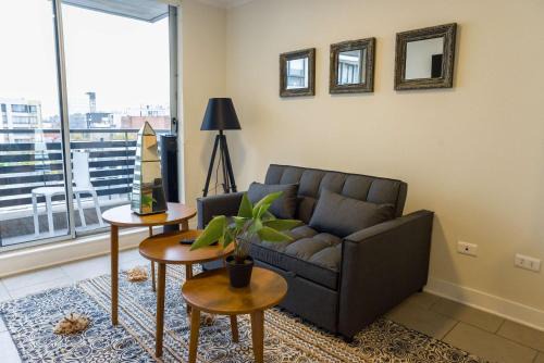 Chic 1BR Oasis in Centro Steps from Metro