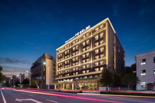 China Youth Qiuguo Hotel - Wuhan Jiangxia Uni-Town Metro Branch