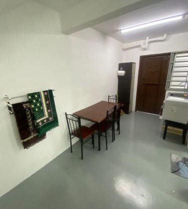 Cja Homestay Batu Kawan