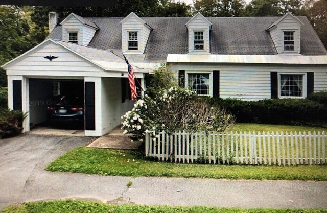 Classic Older Home in Beautiful Clinton New York