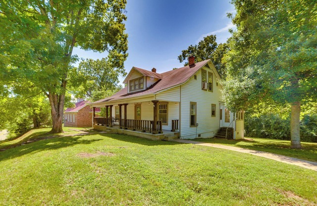Classic Stewart Home ~ 2 Mi To Boat Launch!