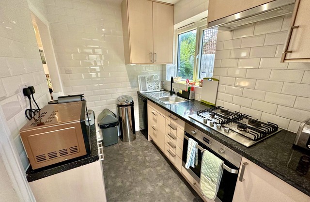 Clean and Cosy Apartment near Edgware station