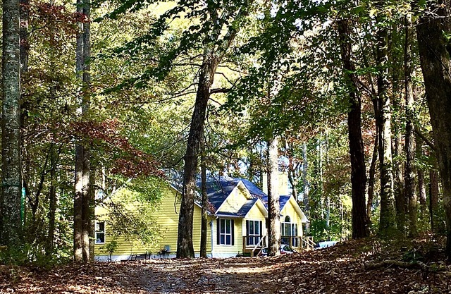 Close to 'The Walking Dead' territory, our Rockaway Hideaway. Hideaway.