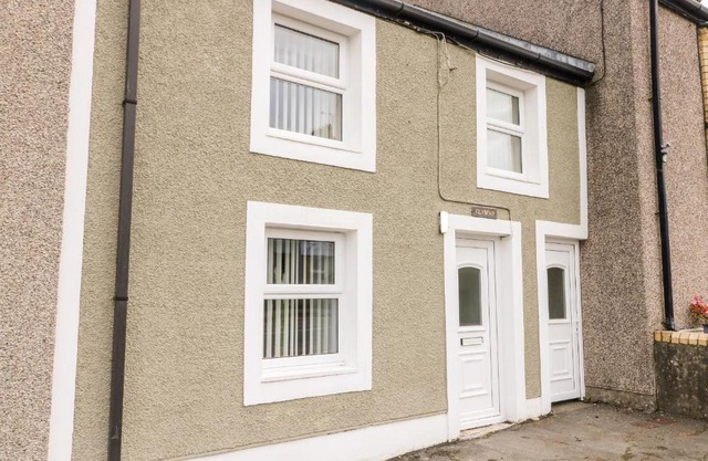 Clydfan Cottage