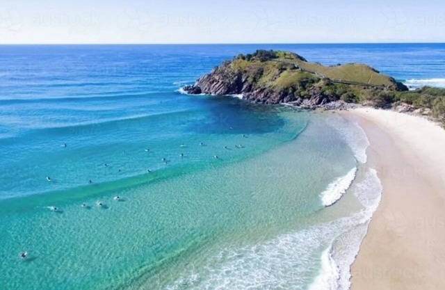 Coastal Caba Shack - 3 bedrooms - Pet Friendly - Walk to Beach & Shops