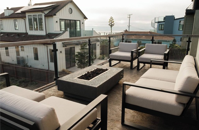 Coastal Modern Beachside Home