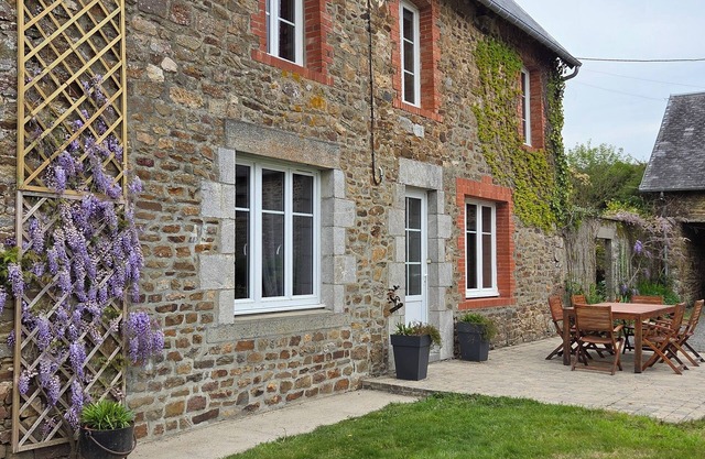 Come and discover the sea and the countryside in beautiful Normandy(50)