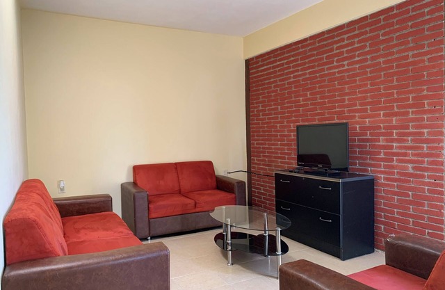 Comfortable and safe family apartment near the airport in Oaxaca.