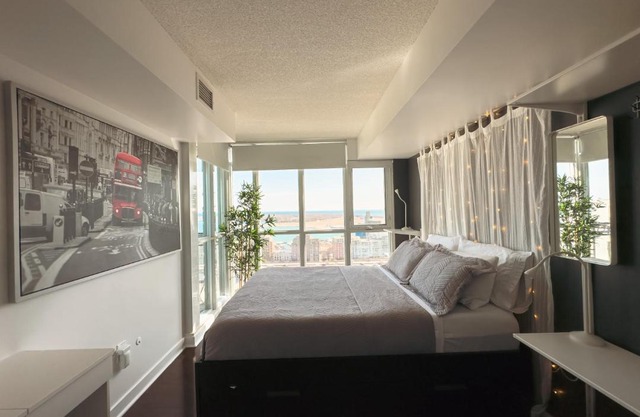 Comfort Iceboat Suites Lakeview & Free Parking
