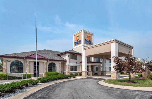 Comfort Inn & Suites Napoleon