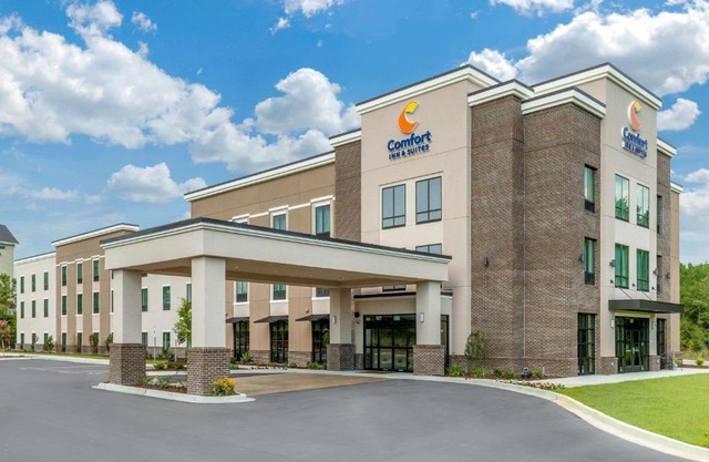 Comfort Inn & Suites