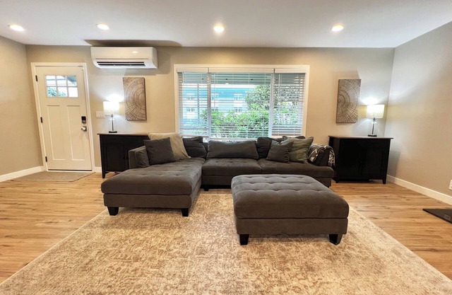 Comfortable house with AC in delightful Mount Vernon