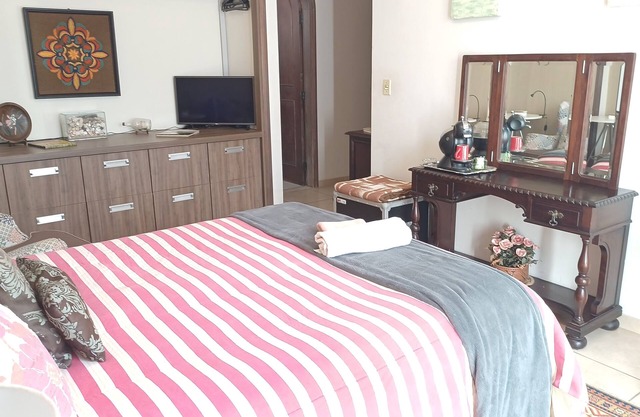 Comfortable suite, private bathroom, Wi-Fi, in Nova Campinas