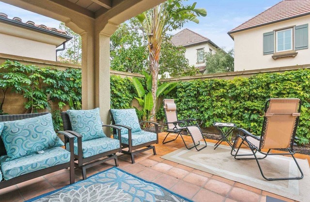 Communal Pool｜Backyard With Furniture｜High Speed WiFi #110