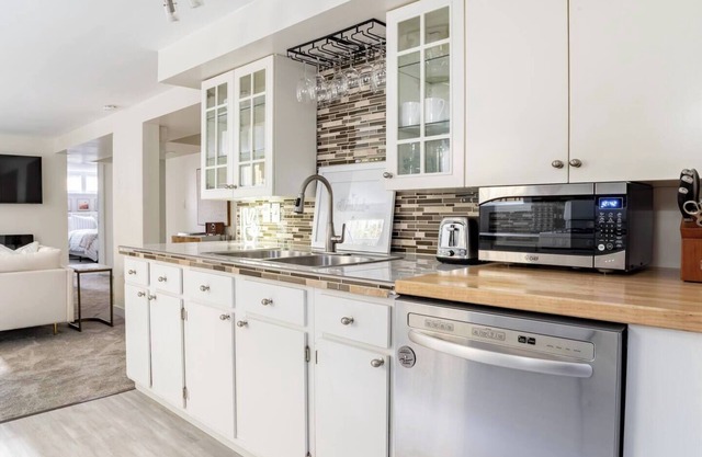 Convenient location! The Urban Oasis