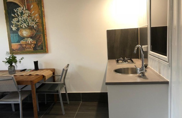 Coonawarra Ensuite Unit A