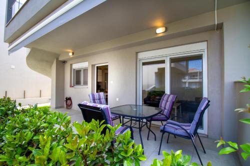 Coral by halu! Holiday house in Nikiti