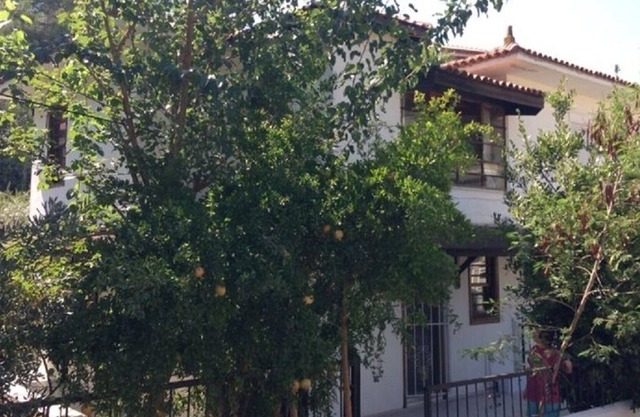 Corner Garden House - Nature / Beach / City