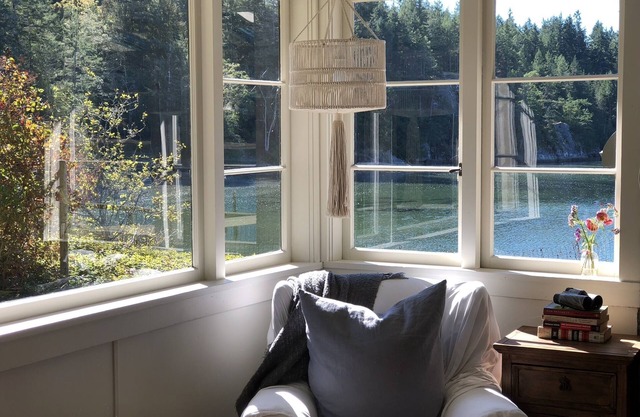Cortes Beach house nRelaxing cottage on the ocean