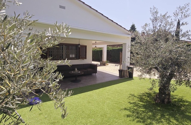 COSTABRAVASUITES VILLA CAN DUK
