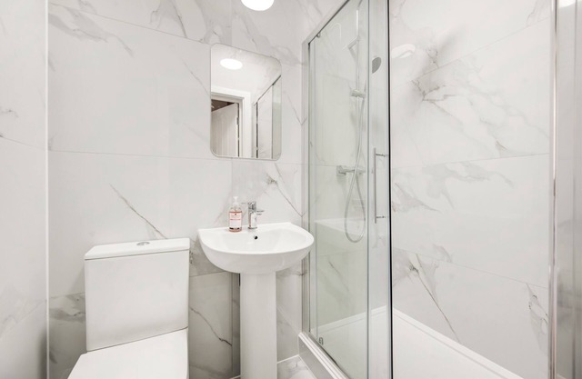 Cosy 2 Bedroom Apartment in Brixton with Wi-Fi and fast route to Central London