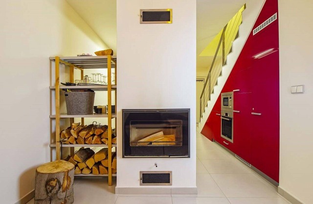 Cosy apartment for 6 people with WIFI, TV, terrace, pets allowed, panoramic view and parking