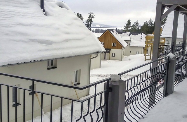 Cosy apartment for 4 guests with WIFI, TV, balcony, pets allowed and parking