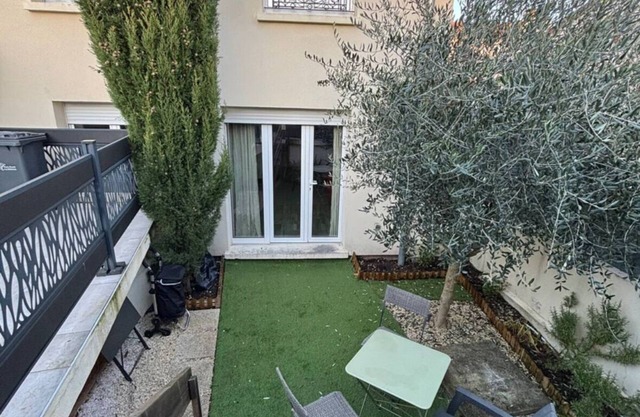 Cosy house near Paris