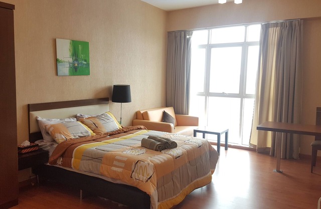 Cosy Kuala Lumpur City Studio Apartment within KL City Centre near LRT with WIFI