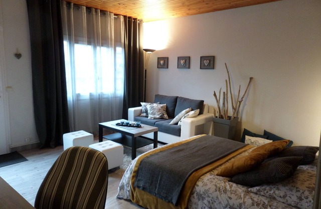 Cottage for 2 people, in a park