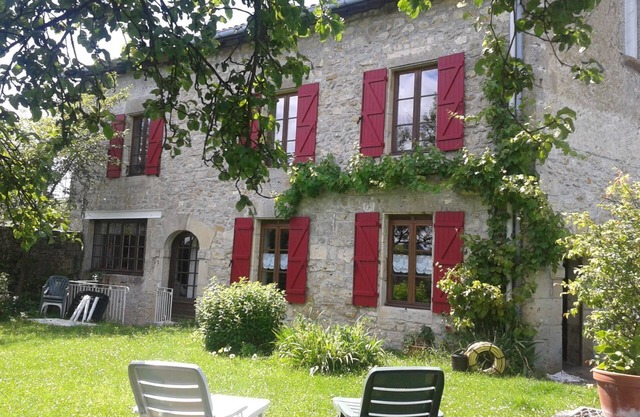 Cottage in Dun-high "LA BAURETTE"