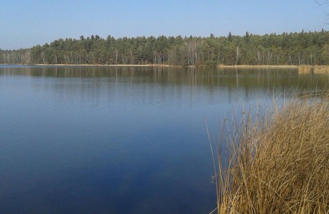 Cottage on the lake with beach in the system, 4 persons