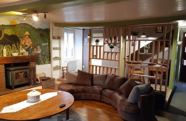 Country cottage 5 minutes from the lake