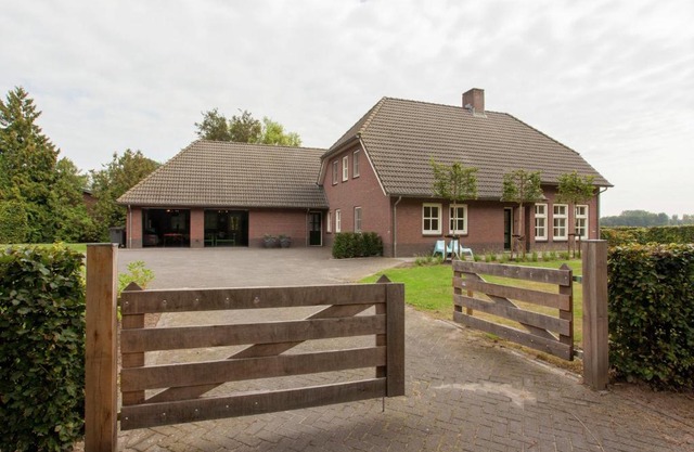 Country house next to a nature reserve