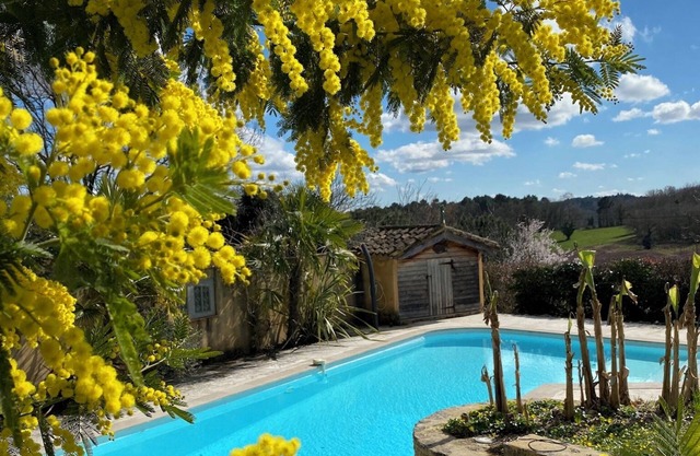 Country property with private swimming pool