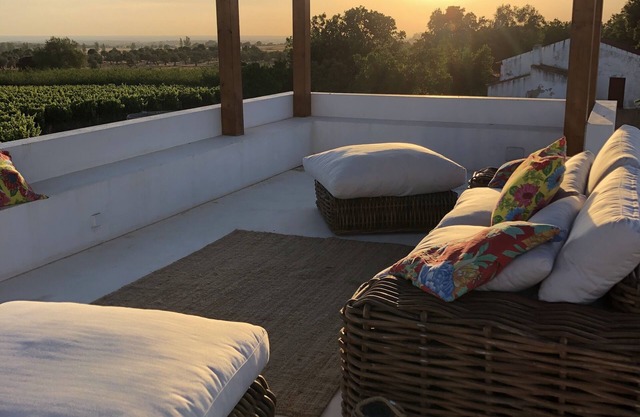 Countryside villa in the most magnificent views of Alentejo